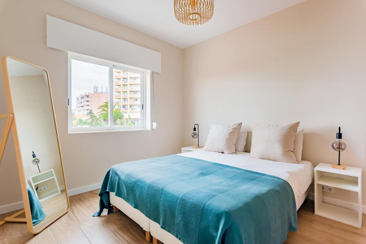 Sunny With Ocean Views Apartamento Cascais